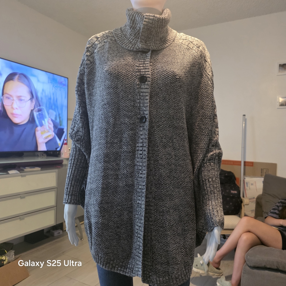 Ref W003 BCBGeneration Charcoal Knit Cape